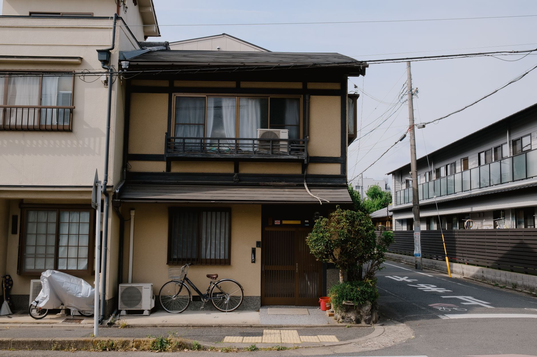 昭和の街角へタイムトラベル。小金井「江戸東京たてもの園」で楽しむ名建築デザイン